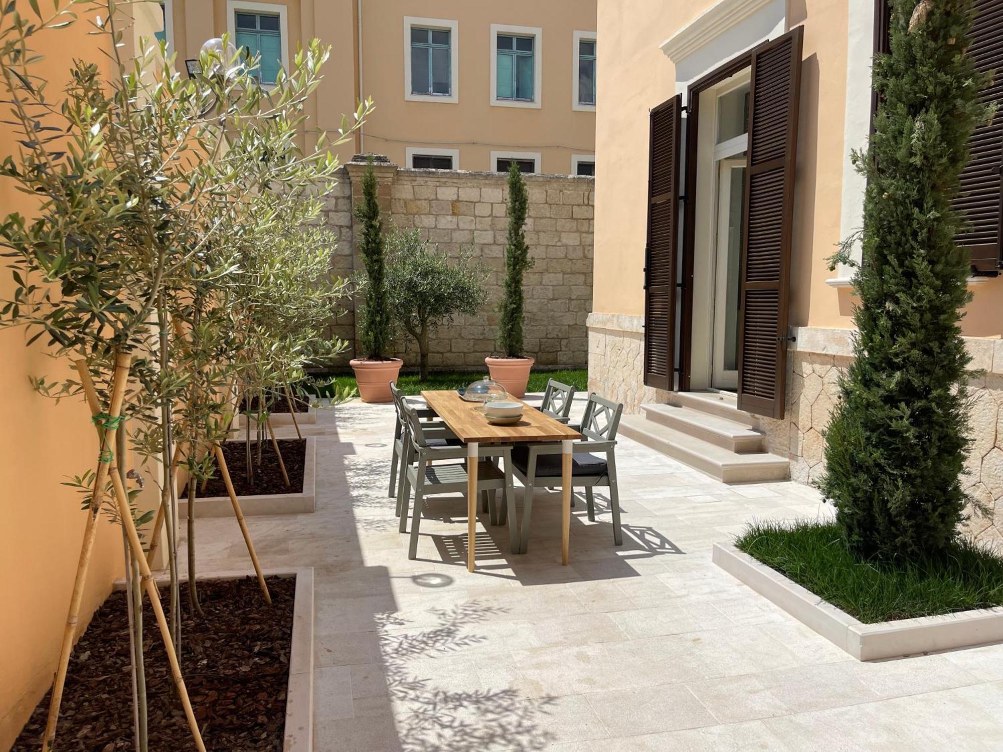 Palazzo Pitagora Otel Taranto Dış mekan fotoğraf